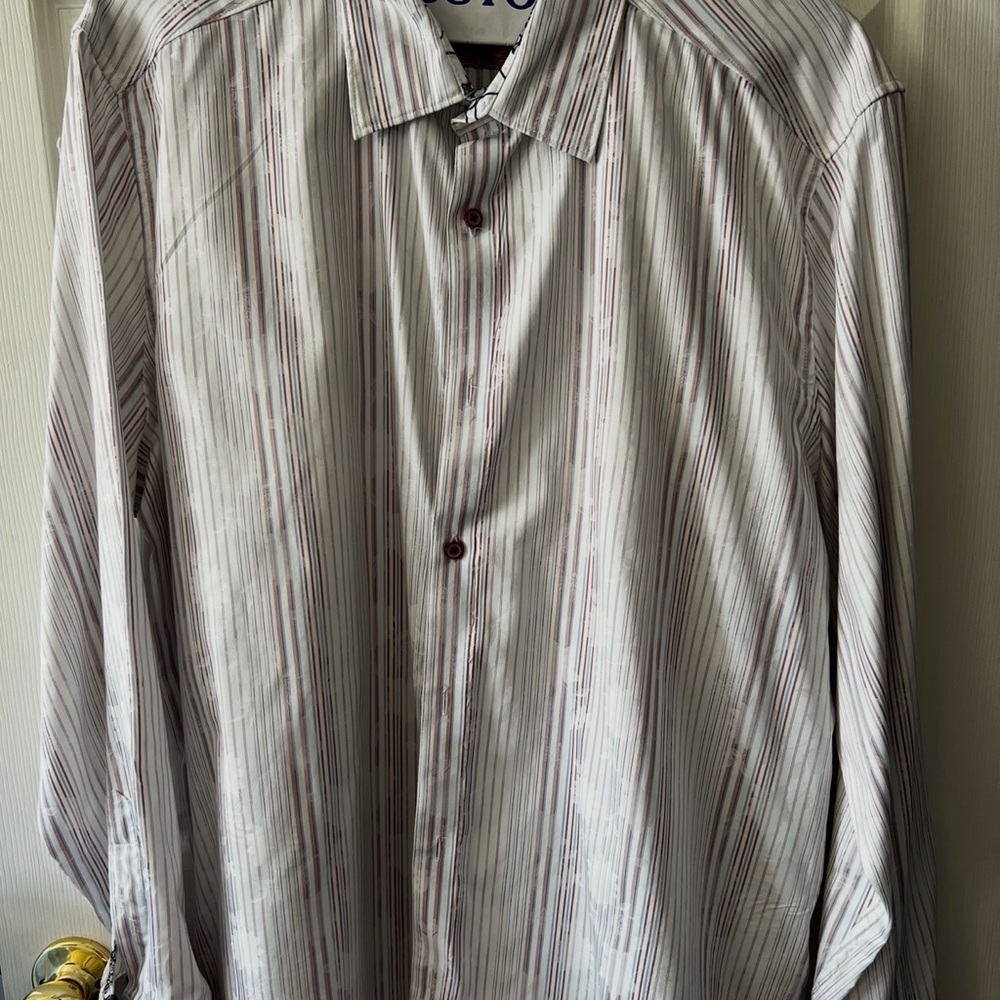 Robert Graham Men's Striped Shirt - White and Brown